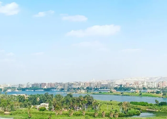 Royal Nile View 2Br